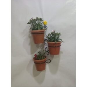 Iron Metal Wall Mounted Designer Flower Pot Holder(NAC00023), Height: 15 Inch, Size: 12 Inch X 5 Inch(l X W)